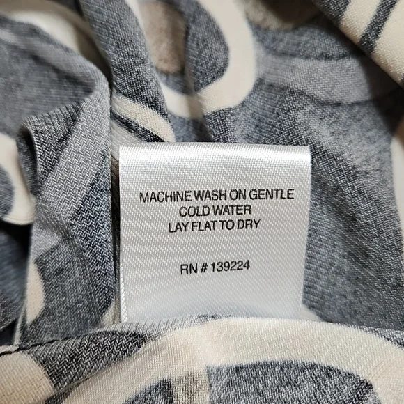 Elegant Maxi Dress Size Large - Picture 7 of 7